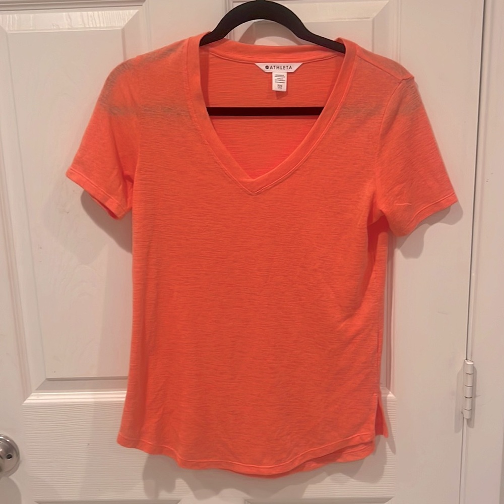 Athleta women’s XXS V-neck T-shirt